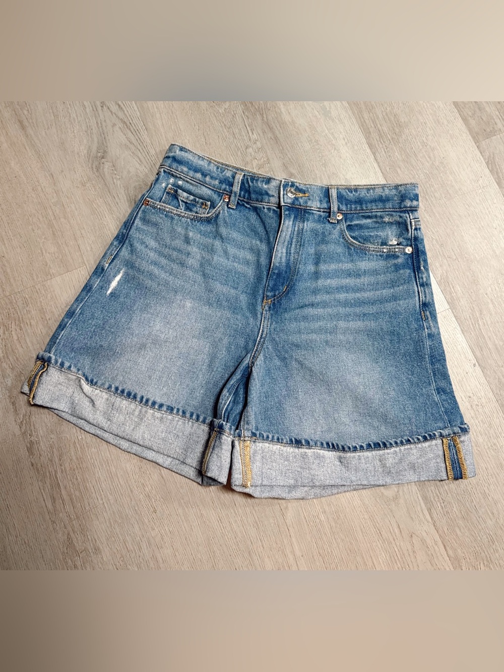•LOFT• CUFFED DENIM SHORTS